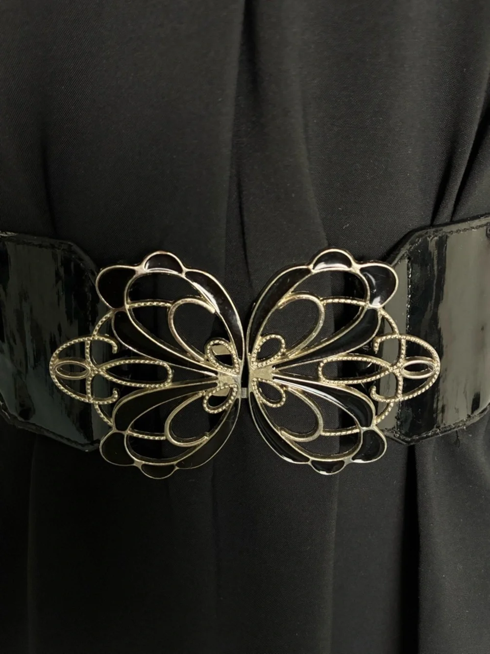 Plus Size 2XL Black Patent Elastic Waist Belt with Silver Butte Filigree Buckle